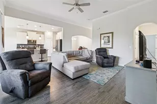 4075 Bedford Ave, Winter Haven, FL 33884 - Photo 5