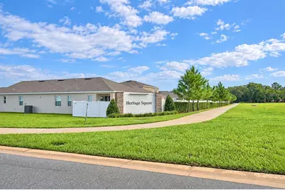 1033 Heirloom Drive, Haines City, FL 33844 - Photo 5