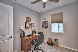 1033 Heirloom Dr, Haines City, FL 33844 - Photo 9