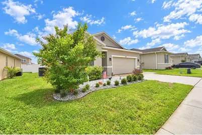 1033 Heirloom Drive, Haines City, FL 33844 - Photo 3