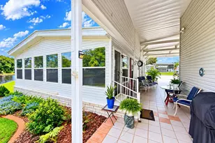 5214 Island View Cir N, Polk City, FL 33868 - Photo 13