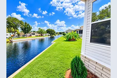 5214 Island View Circle N, Polk City, FL 33868 - Photo 15