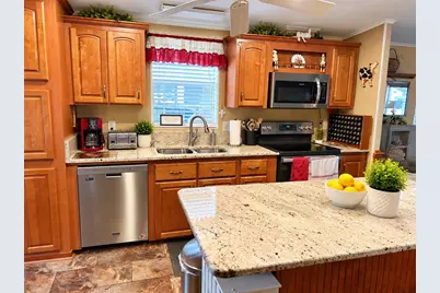 5214 Island View Circle N, Polk City, FL 33868 - Photo 19