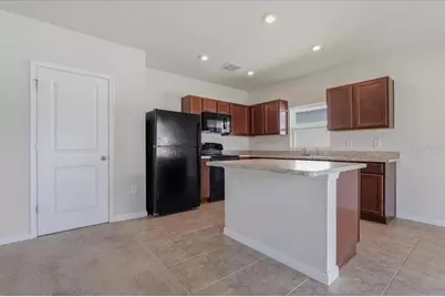 813 Eagle Rock Ter, Winter Haven, FL 33880 - Photo 7