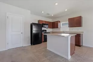 813 Eagle Rock Terrace, Winter Haven, FL 33880 - Photo 7