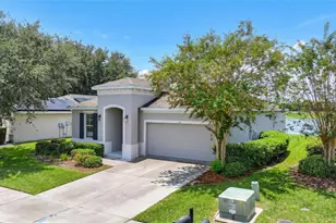 1382 Windward Oaks Loop, Auburndale, FL 33823 - Photo 3