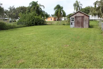 569 W Woodard Street, Eagle Lake, FL 33839 - Photo 17
