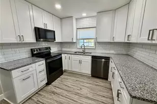 107 Shirley Ct, Eagle Lake, FL 33839 - Photo 9
