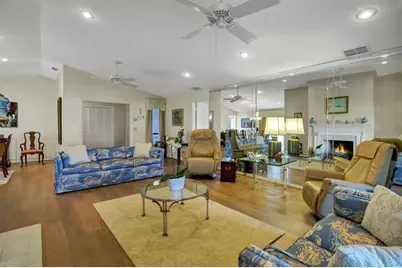6002 Country Club Drive, Lake Wales, FL 33898 - Photo 11
