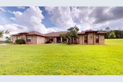 17210 Parrish Grove Road, Dade City, FL 33523 - Photo 1
