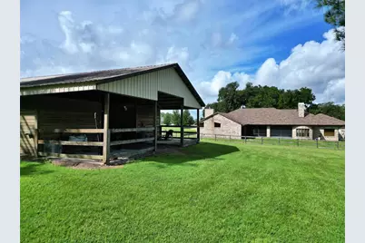 17210 Parrish Grove Road, Dade City, FL 33523 - Photo 47