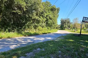 12430 Country Place Rd, Lakeland, FL 33809 - Photo 19