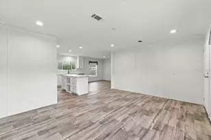 1228 Sparton Ave, Port Orange, FL 32127 - Photo 9