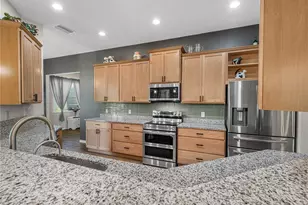 1321 Oakmont Dr, Winter Haven, FL 33884 - Photo 15