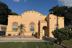 216 Desoto Rd, Winter Haven, FL 33884 - Photo 1