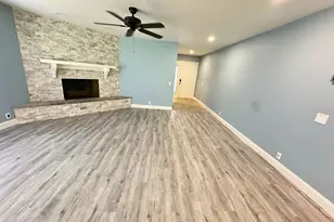 686 Augusta Rd, Winter Haven, FL 33884 - Photo 3