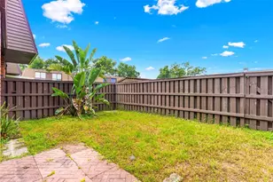 1836 N Crystal Lake Dr, Lakeland, FL 33801 - Photo 27