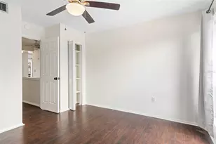 1836 N Crystal Lake Dr, Lakeland, FL 33801 - Photo 21