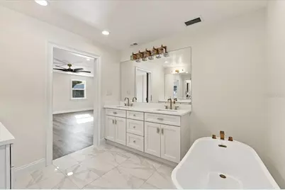 13 Bogey Drive, Winter Haven, FL 33881 - Photo 23