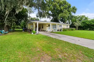 1572 Churchill Ct, Lakeland, FL 33801 - Photo 3