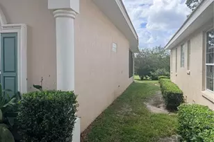 208 Golf Aire Blvd, Winter Haven, FL 33884 - Photo 5