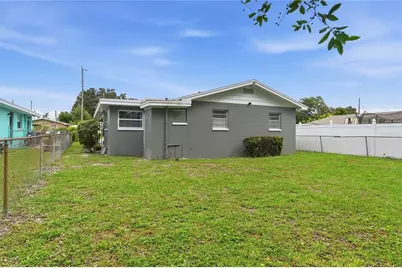 420 Avenue U NE, Winter Haven, FL 33881 - Photo 9
