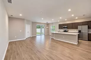 948 Aruba Ave, Mulberry, FL 33860 - Photo 3
