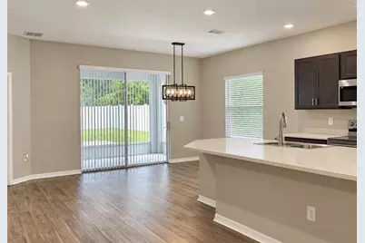 948 Aruba Avenue, Mulberry, FL 33860 - Photo 5