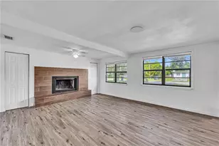 218 6th Jpv St, Winter Haven, FL 33880 - Photo 9