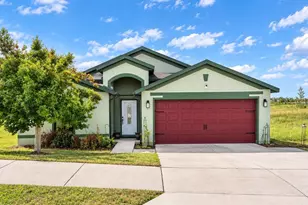 414 Miles Blvd, Dundee, FL 33838 - Photo 1