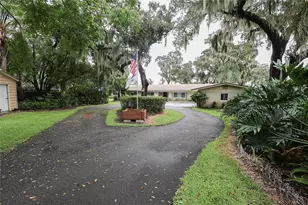 1020 W Lake Hamilton Dr, Winter Haven, FL 33881 - Photo 9
