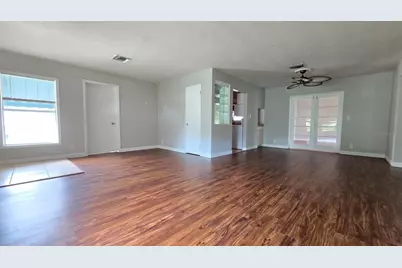 311 E Walnut Street, Avon Park, FL 33825 - Photo 9