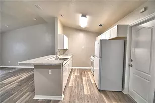 3779 Red Oak Ct, Lake Wales, FL 33898 - Photo 11