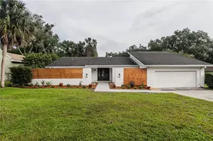 832 Brookwood Dr, Lakeland, FL 33813 - Photo 1