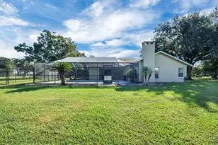 302 N Webb Rd, Plant City, FL 33566 - Photo 37