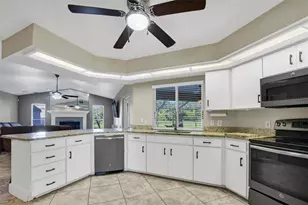 302 N Webb Rd, Plant City, FL 33566 - Photo 11
