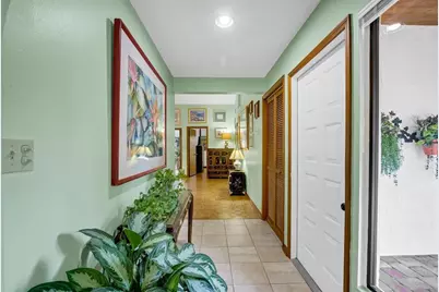 559 Clubhouse Drive, Lake Wales, FL 33898 - Photo 7