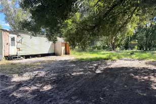 4528 Meadowview Dr, Lakeland, FL 33810 - Photo 5