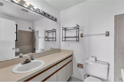 2050 San Marcos Drive SE #211, Winter Haven, FL 33880 - Photo 11