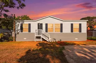 2364 Plum Ave, Auburndale, FL 33823 - Photo 1