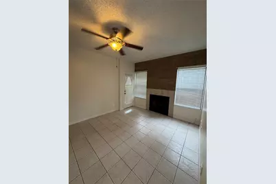 2050 San Marcos Drive SE #112, Winter Haven, FL 33880 - Photo 3