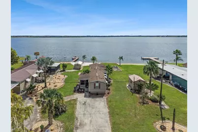 3208 Lakeview Drive, Haines City, FL 33844 - Photo 1