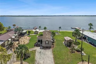 3208 Lakeview Dr, Haines City, FL 33844 - Photo 1