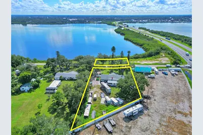 320 Bayshore Drive, Palmetto, FL 34221 - Photo 3