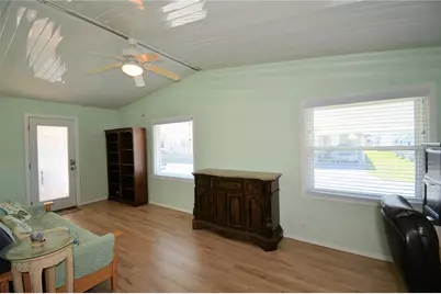 4235 Cedarwood Street, Winter Haven, FL 33880 - Photo 5