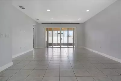 5627 Western Sun Drive, Saint Cloud, FL 34771 - Photo 9