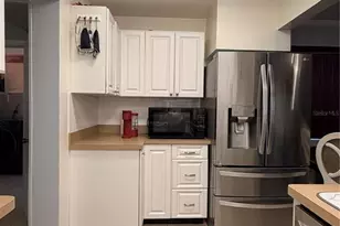 4413 Crestwood Dr N, Saint Petersburg, FL 33714 - Photo 9