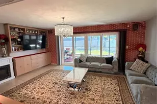 4413 Crestwood Dr N, Saint Petersburg, FL 33714 - Photo 11