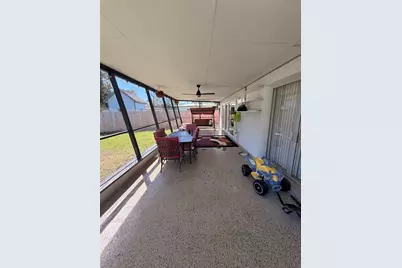 4413 Crestwood Drive N, Saint Petersburg, FL 33714 - Photo 19