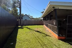 4413 Crestwood Dr N, Saint Petersburg, FL 33714 - Photo 15